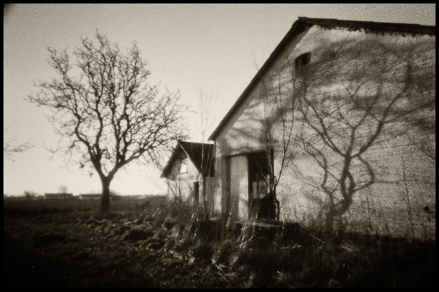 Abandoned farmhouse I